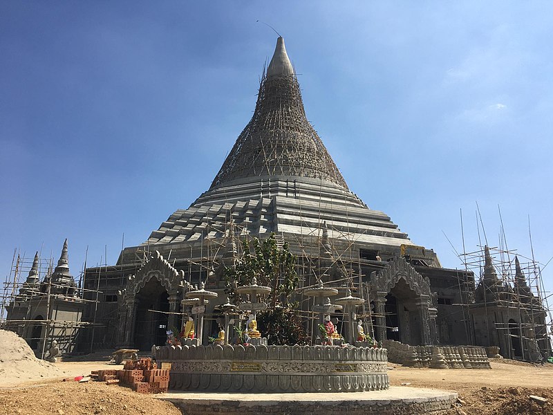 File:Aung Chan Thar Pagoda2.jpg