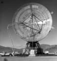 Servicing a radio telescope