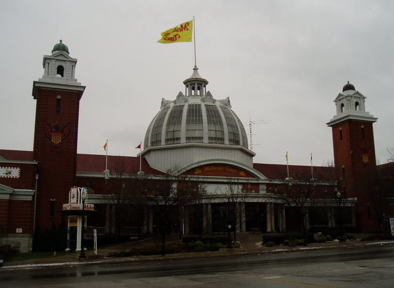 File:Medieval Times Building.JPG