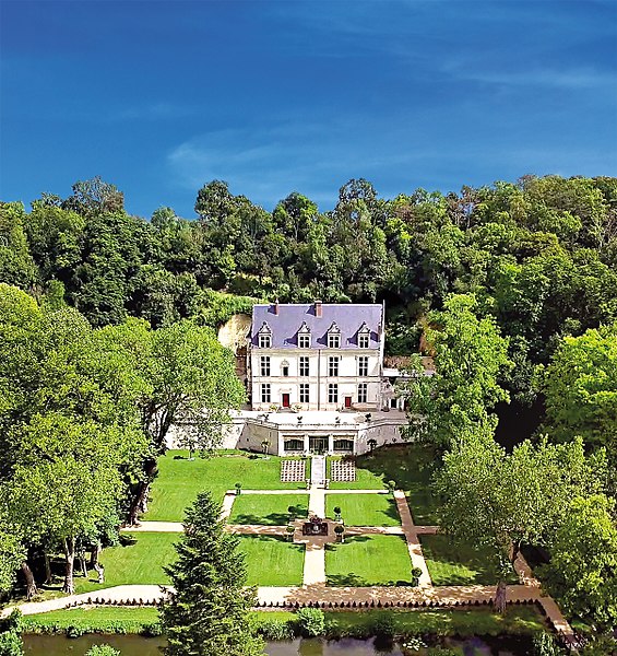 File:Royal Domain Château-Gaillard Amboise.jpg