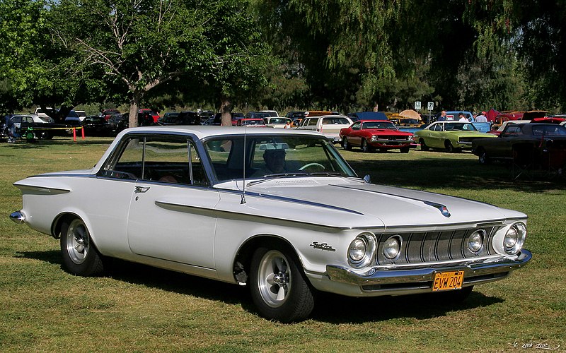 Файл:1962 Plymouth Fury.jpg