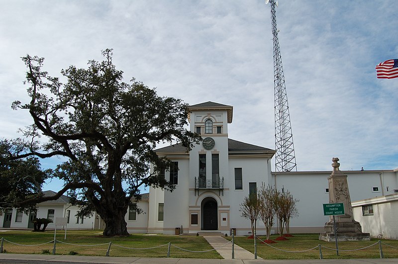 File:Assumption Courthouse.JPG