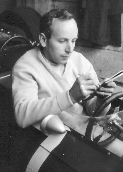 File:John Surtees.JPG