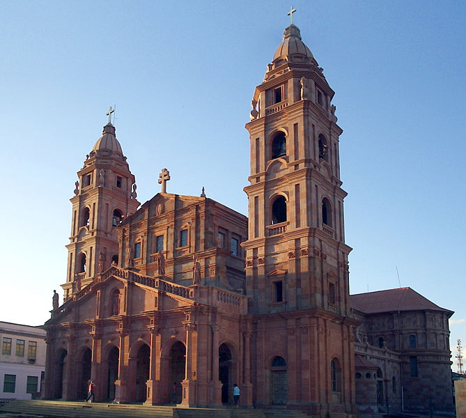 Archivo:Catedral Angelopolitana2.jpg