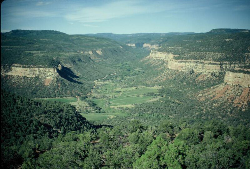 File:Dry Mesa Quarry.jpg