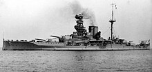 HMS Valiant (1914).jpg