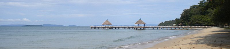 File:Independence beach panorama.jpg