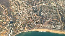 Pacific-Palisades-beach-and-high-school-Aerial-from-west-August-2014