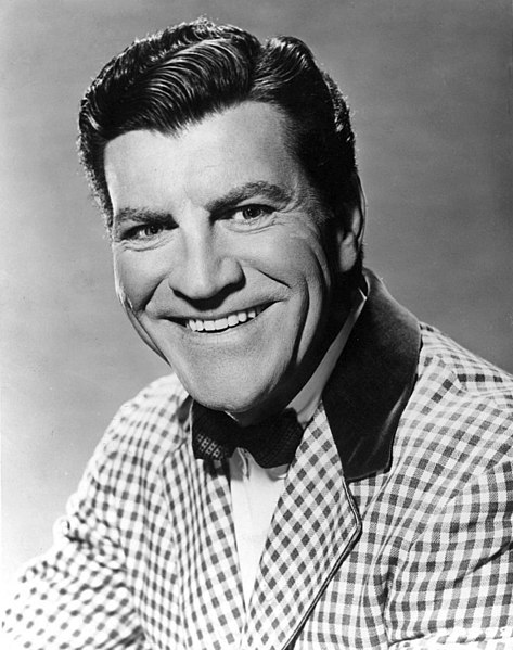 File:Robert Preston-publicity.jpg