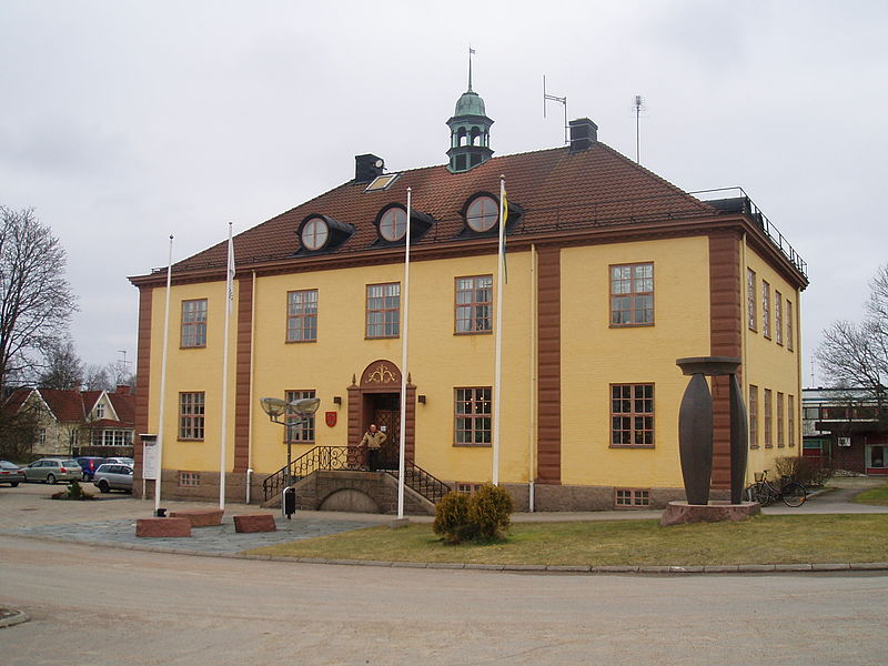 File:Uppvindinge rådhus Åseda.jpg