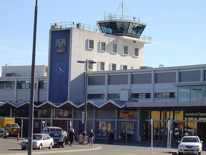 Файл:Christchurch Airport.jpg