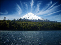 Lago y volcán Villarrica