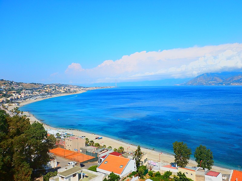 File:Beaches,Messina.JPG