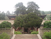 A timber hall built in 857 during the Tang dynasty,[27] located at the Buddhist Foguang Temple in Mount Wutai, Shanxi