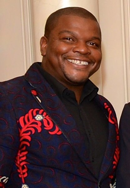 File:Kehinde Wiley (2015) (cropped).jpg