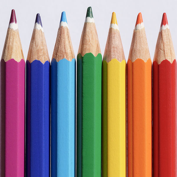 File:Seven Coloured Pencils (sRGB).jpg