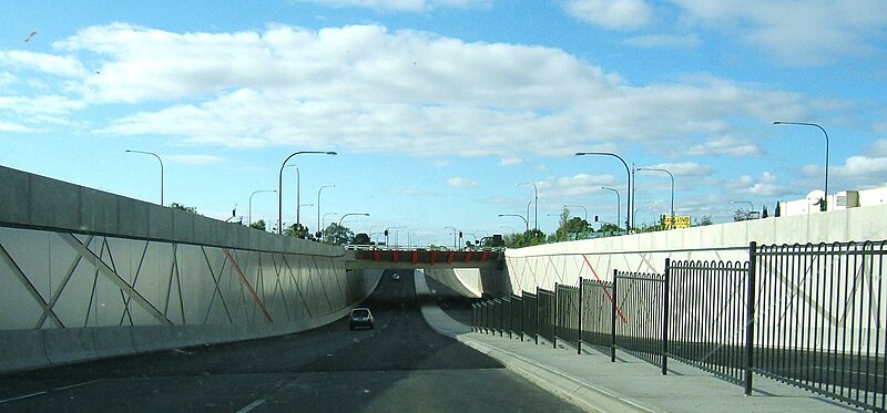 File:South road under.JPG