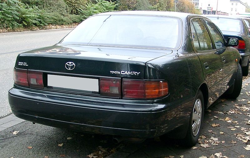 File:Toyota Camry rear 20071102.jpg