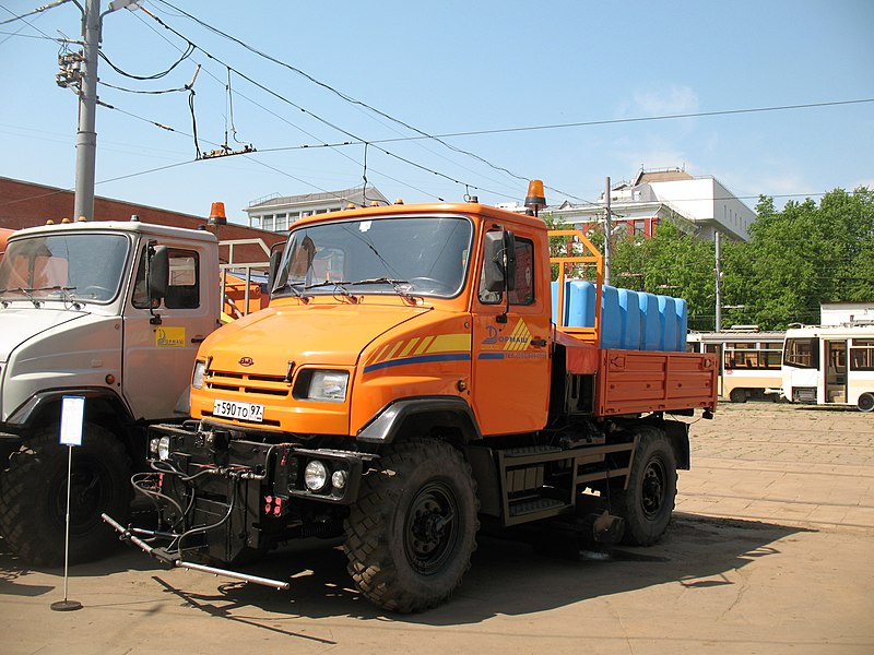 Файл:ZIL-4327 т590то 97 2.jpg