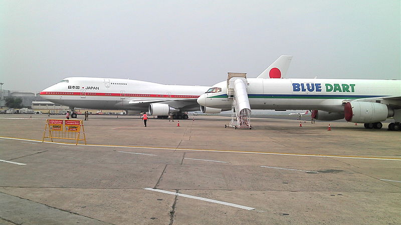 File:Blue Dart Boeing 757-200SF.jpg