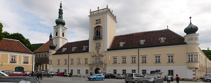 Файл:Heiligenkreuz Stift1.jpg