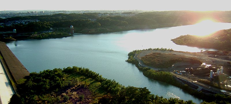 File:Murayama Reservoir 2.jpg