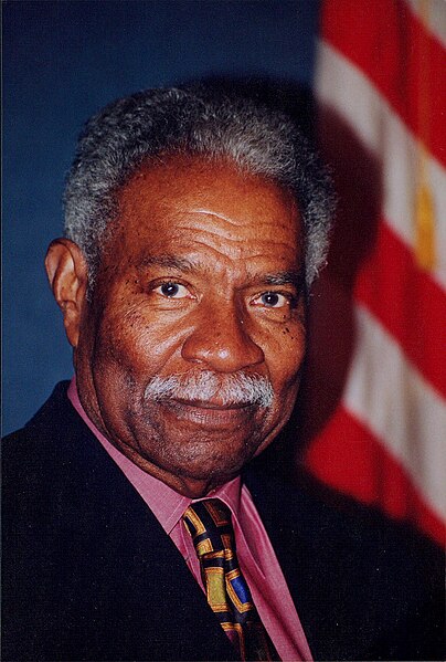 File:Ossie Davis.jpg