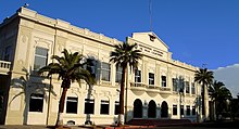 Rectoria-uabc (cropped).JPG