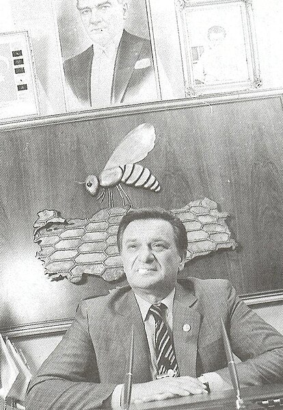 File:Sadi Pehlivanoglu-1984.jpg