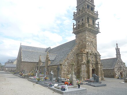 The Église Sainte-Nonne . The chapel Sainte-Nonne can be seen at the rear.