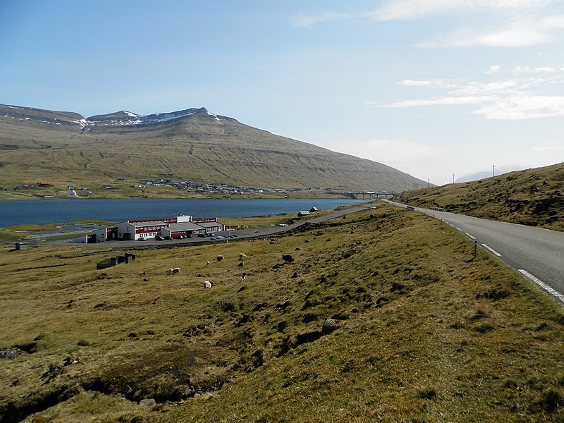 File:Nesvík Faroe Islands 2013.JPG