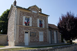 The town hall of Courdimanche-sur-Essonne