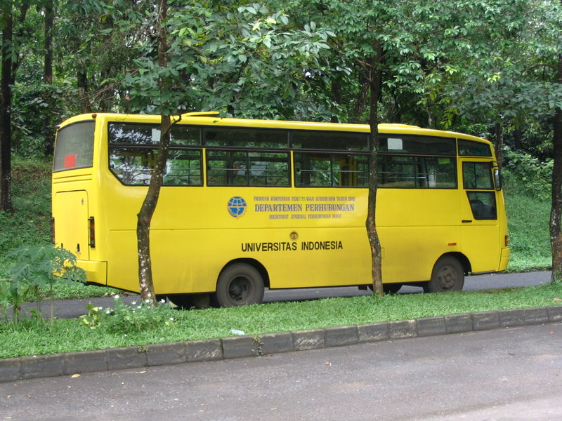 File:Universidad Indonesia Transporte.JPG