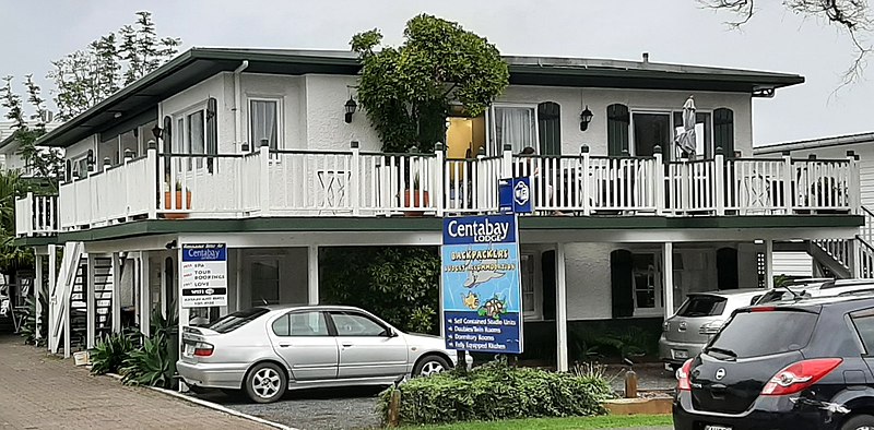 File:Centabay Lodge.jpg