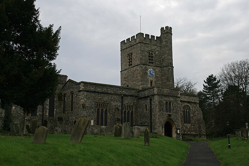 File:Church at Cobham, Kent.jpg