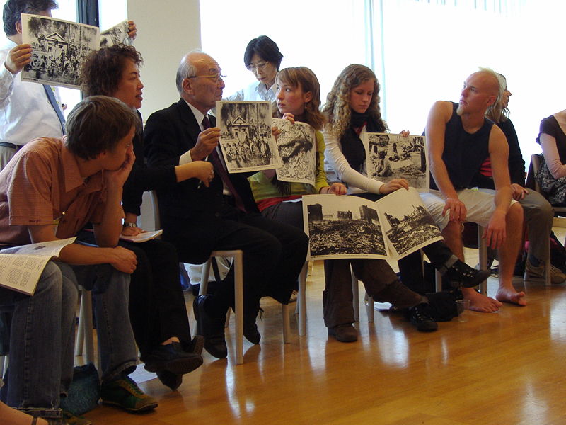 File:Hibakusha.jpg