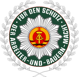 File:VollWappen Volkpolizei DDR.svg