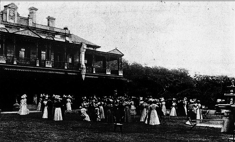 File:Woollahra House garden party.jpg