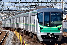 東京メトロ16000系16021編成.jpg