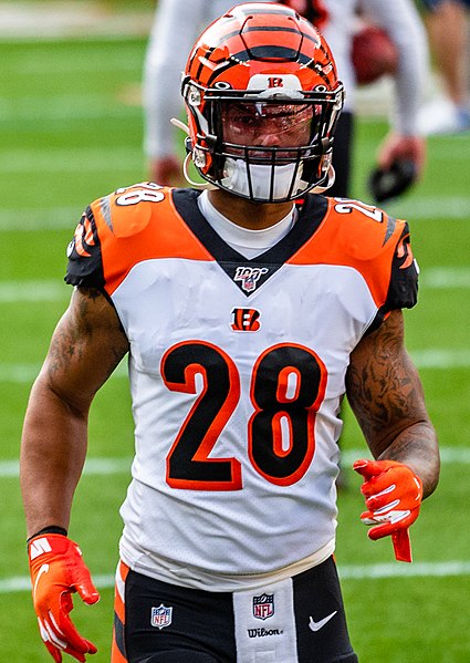 File:Joe Mixon 2019.jpg