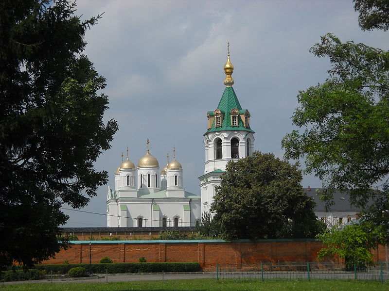 Файл:Monaster Zimne widok ogólny.JPG