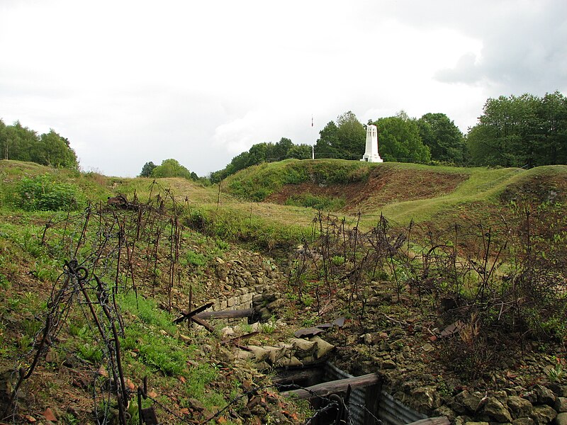 Archivo:Butte de Vauquois.jpg