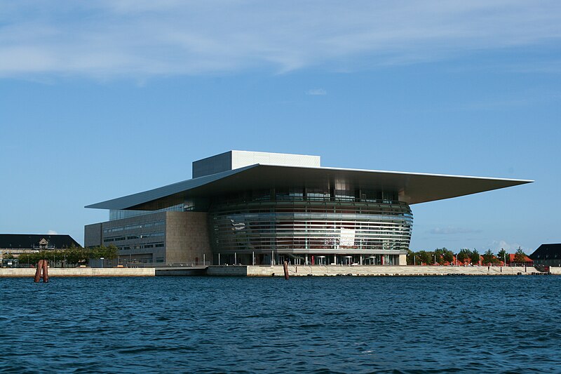 File:Copenhagen Opera House 2.jpg