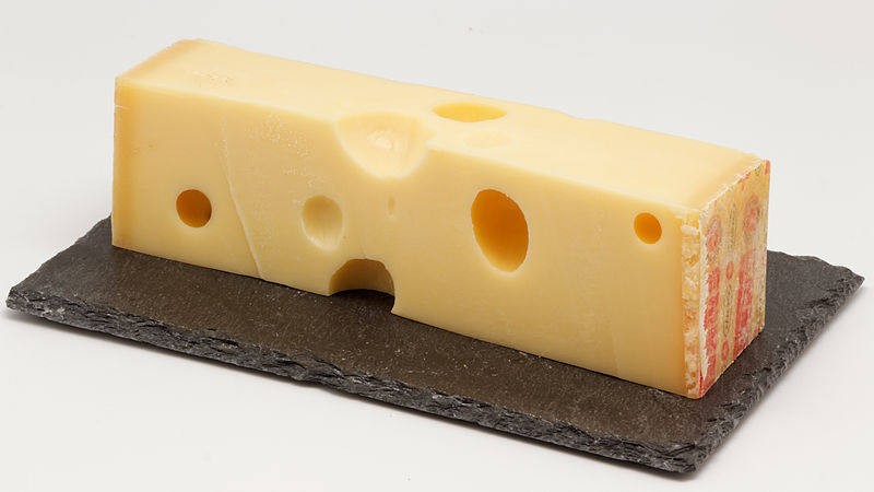 File:Emmental (fromage) 01.jpg