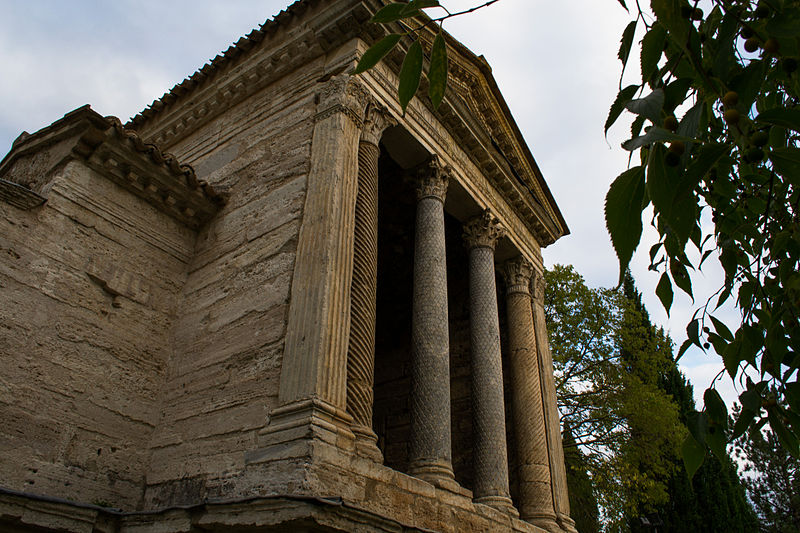 Файл:Tempietto del clitunno 2.jpg