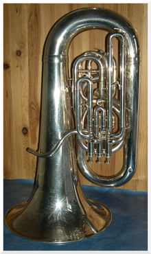 Tuba-Eb-sylver.png