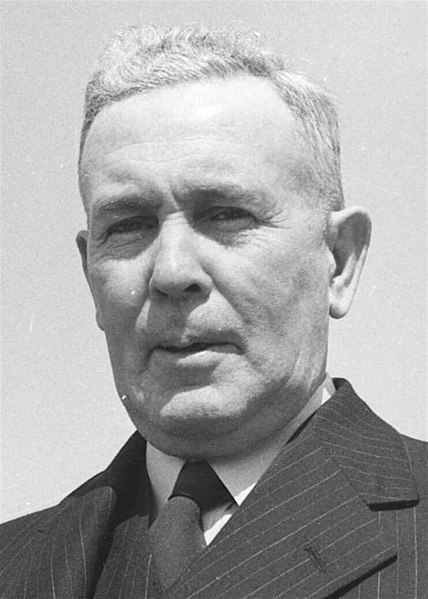 File:Benchifley.jpg