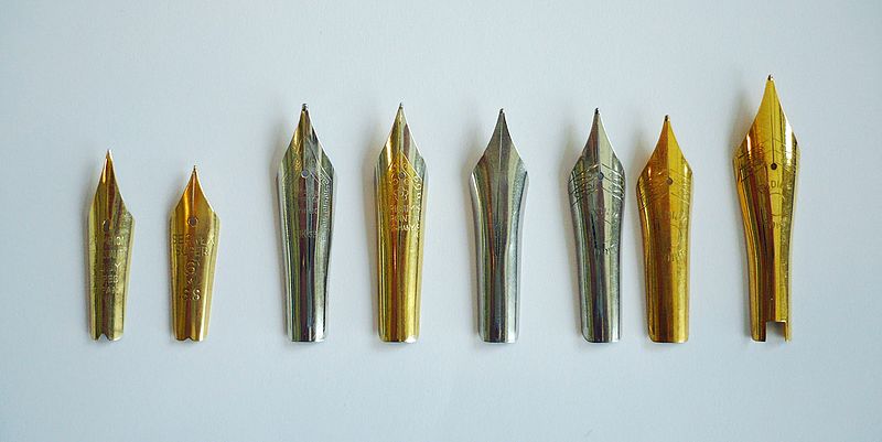 File:Fountain pen nibs 2.jpg