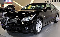 Infiniti M37