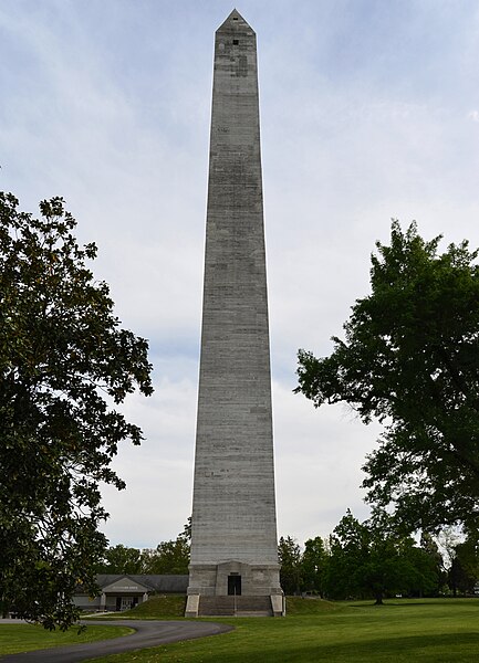 File:Jefferson Davis Memorial.jpg